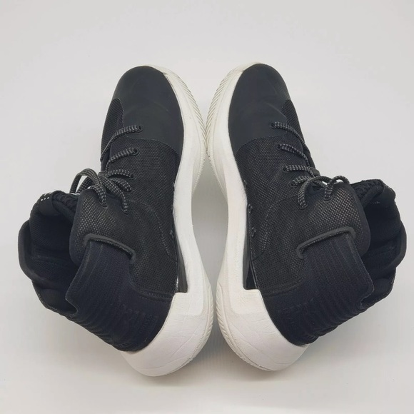 Under Armour Wardell Sc Boy’s Basketball Athletic shoes Size 5.5Y #1295998-001 - Picture 11 of 12